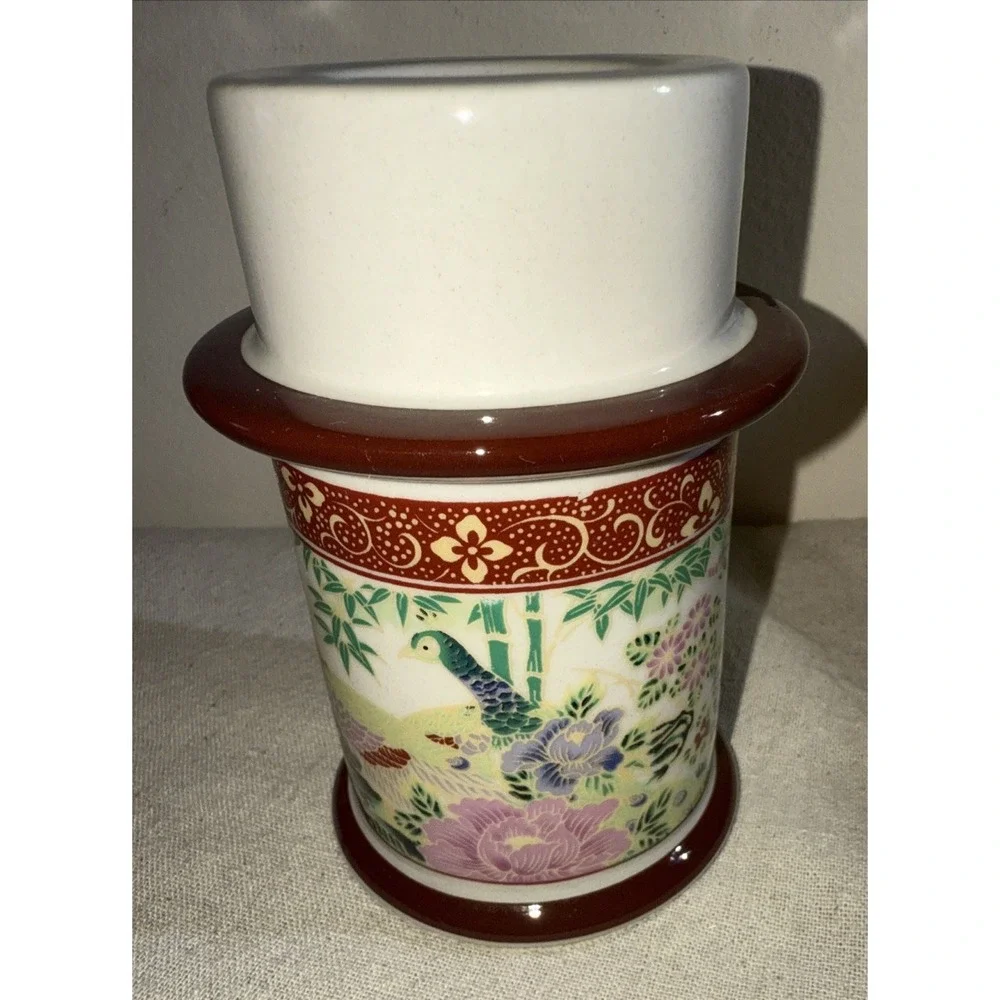 Vintage Asian Motif Porcelain Colonial Candle Holder Cape Cod‎ Peacocks Flowers